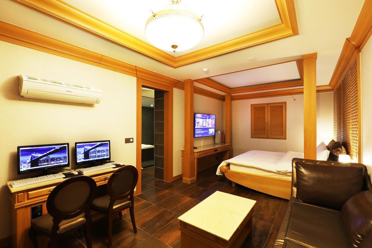 Bucheon SR Hotel Exterior foto